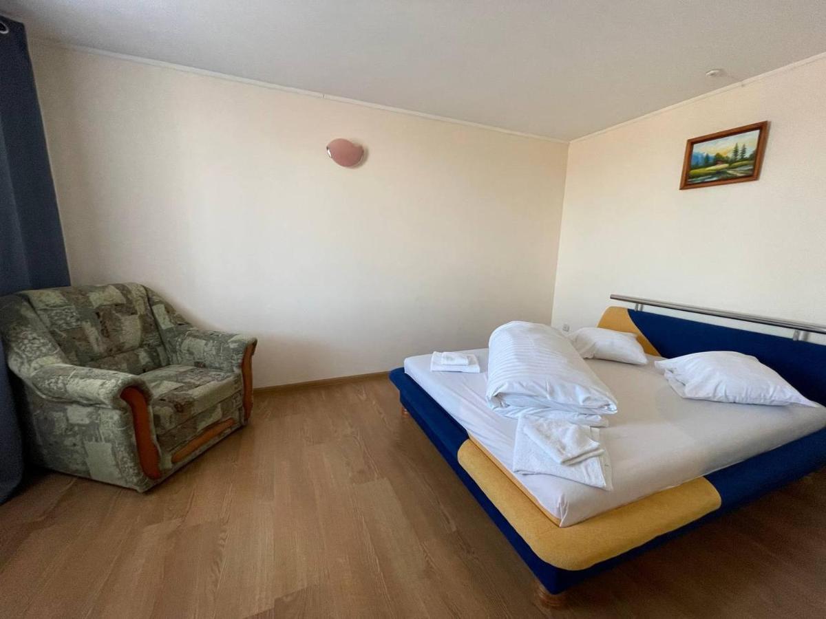 Спортохота Hotell Tjerkasy Exteriör bild